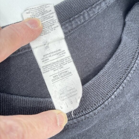 GILDAN Heavy 100% Cotton TearAway Long Sleeve Unisex LARGE Black Graphic Tee - Picture 7 of 16